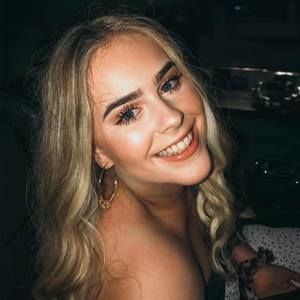 Meet your Posher, Molly